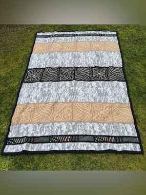 VTG Biederlack Medallion Scroll Patterned Band Throw Blanket Neutral 53x76 GUC